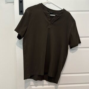 Banana Republic Henley Shirt Large